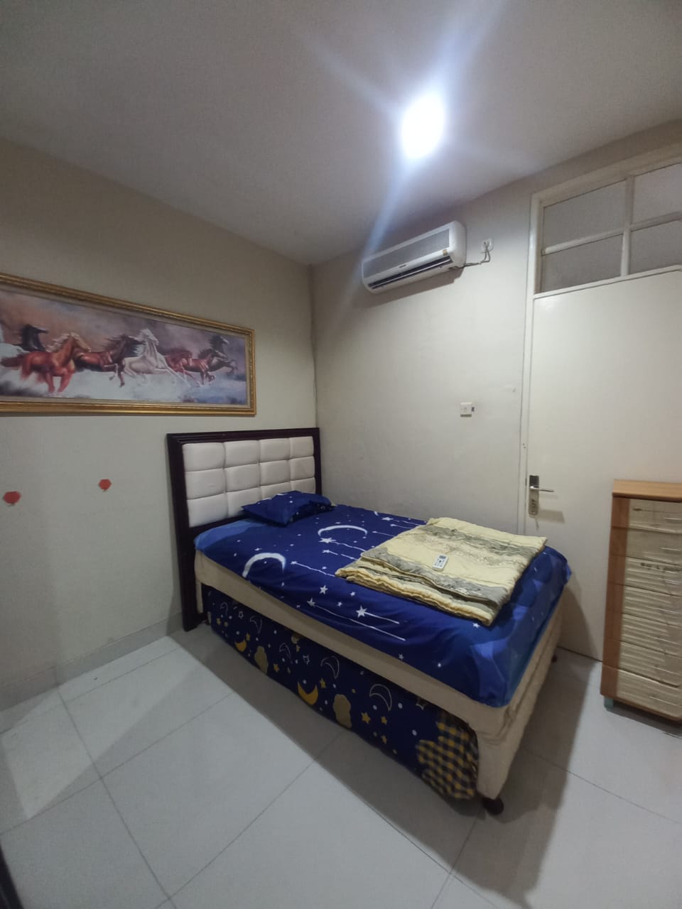 Rumah Disewakan di Cluster Beverly Lippo Cikarang